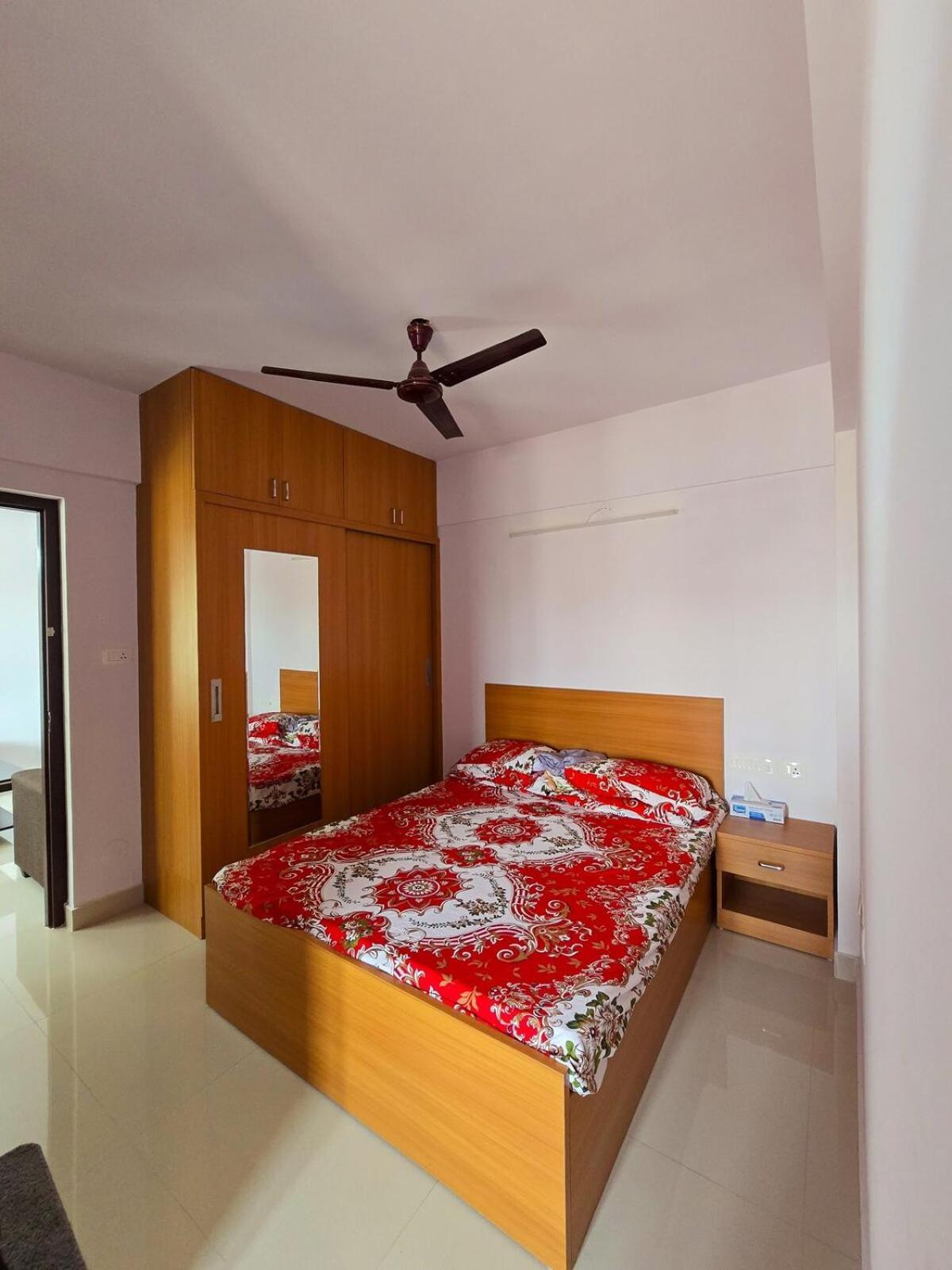 Cozy Apt Easy Access - Groceries & Transport Apartment Mangalore Exterior photo