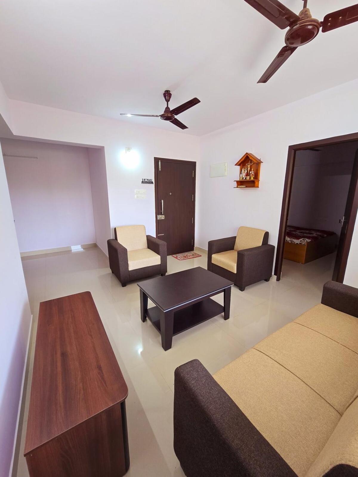 Cozy Apt Easy Access - Groceries & Transport Apartment Mangalore Exterior photo